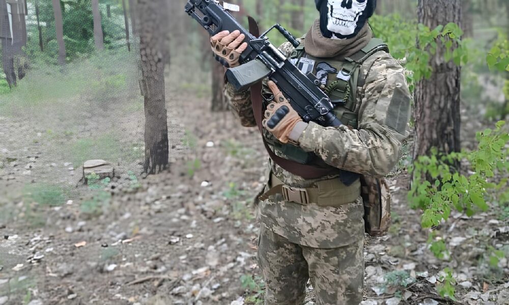 De Muria s Linhas de Frente O Mineiro Que Trocou o Desemprego no Brasil Pela Guerra na Ucr nia De Muriaé às Linhas de Frente: O Mineiro Que Trocou o Desemprego no Brasil Pela Guerra na Ucrânia