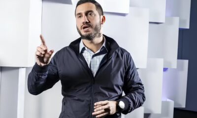 Do Esc ndalo Reinven o A Jornada do Ex Diretor da Americanas na Rocinha Do Escândalo à Reinvenção: A Jornada do Ex-Diretor da Americanas na Rocinha