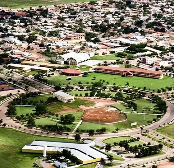 Lucas do Rio Verde: A Cidade que Saiu do Mapa para Entrar na História do Desenvolvimento Nacional 2 Lucas do Rio Verde A Cidade que Saiu do Mapa para Entrar na Hist ria do Desenvolvimento Nacional Lucas do Rio Verde: A Cidade que Saiu do Mapa para Entrar na História do Desenvolvimento Nacional
