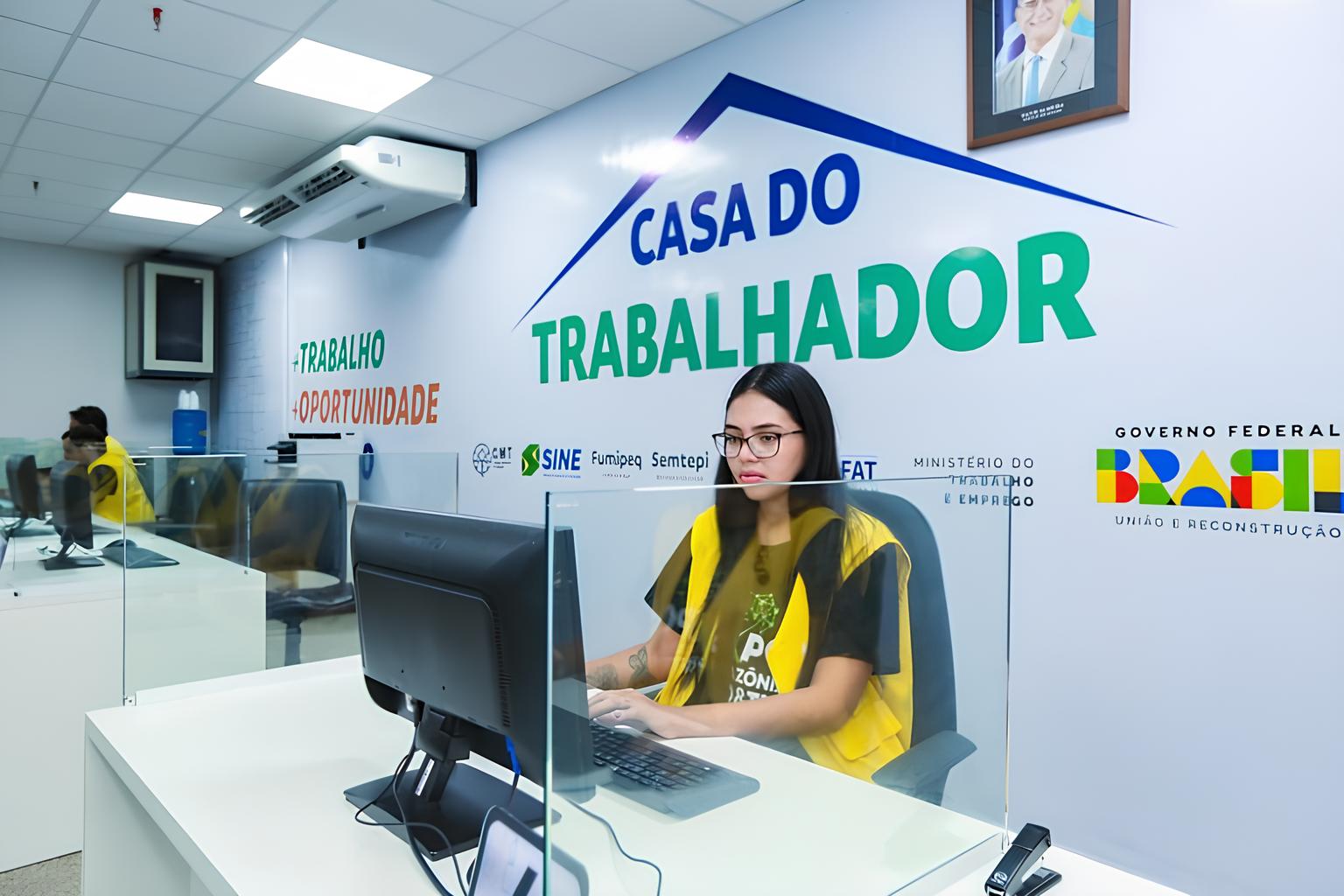 O Futuro Está Aqui: Megafeirão em Manaus Oferece Mais de 2 Mil Vagas de Emprego e Transforma Sonhos em Realidade 1 O Futuro Est Aqui Megafeir o em Manaus Oferece Mais de 2 Mil Vagas de Emprego e Transforma Sonhos em Realidade O Futuro Está Aqui: Megafeirão em Manaus Oferece Mais de 2 Mil Vagas de Emprego e Transforma Sonhos em Realidade