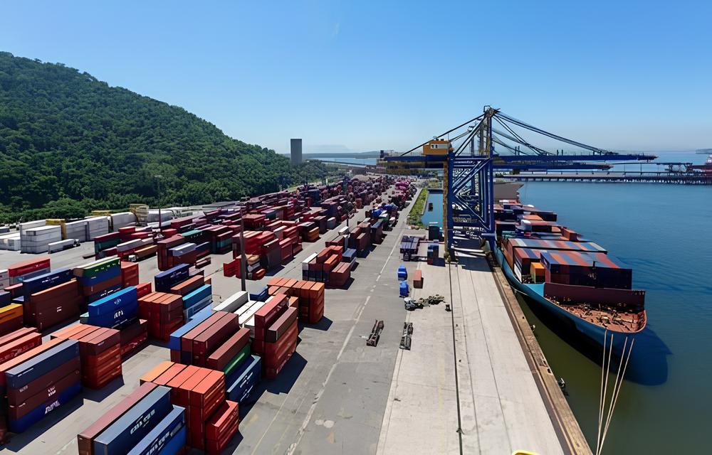 O Grande Renascimento do Setor Naval Brasileiro: R$ 22 Bilhões para Transformar o Futuro da Logística 1 O Grande Renascimento do Setor Naval Brasileiro R 22 Bilh es para Transformar o Futuro da Log stica O Grande Renascimento do Setor Naval Brasileiro: R$ 22 Bilhões para Transformar o Futuro da Logística