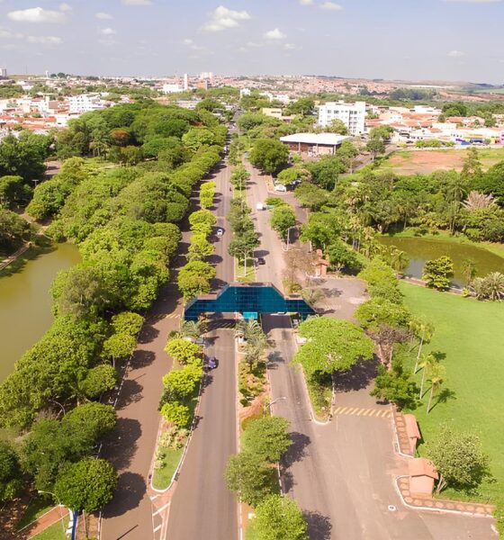 Paulínia em Alta: A Cidade que Está Redefinindo o Futuro do Emprego no Brasil 2 Paul nia em Alta A Cidade que Est Redefinindo o Futuro do Emprego no Brasil Paulínia em Alta: A Cidade que Está Redefinindo o Futuro do Emprego no Brasil