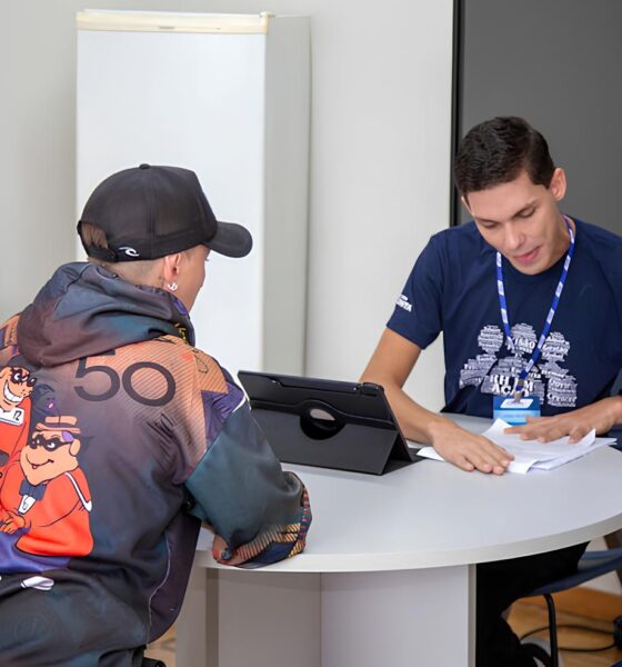 Piraquara Abre Portas Para o Futuro: 100 Vagas de Emprego em Telemarketing Receptivo Podem Ser Sua Chance! 2 Piraquara Abre Portas Para o Futuro 100 Vagas de Emprego em Telemarketing Receptivo Podem Ser Sua Chance Piraquara Abre Portas Para o Futuro: 100 Vagas de Emprego em Telemarketing Receptivo Podem Ser Sua Chance!