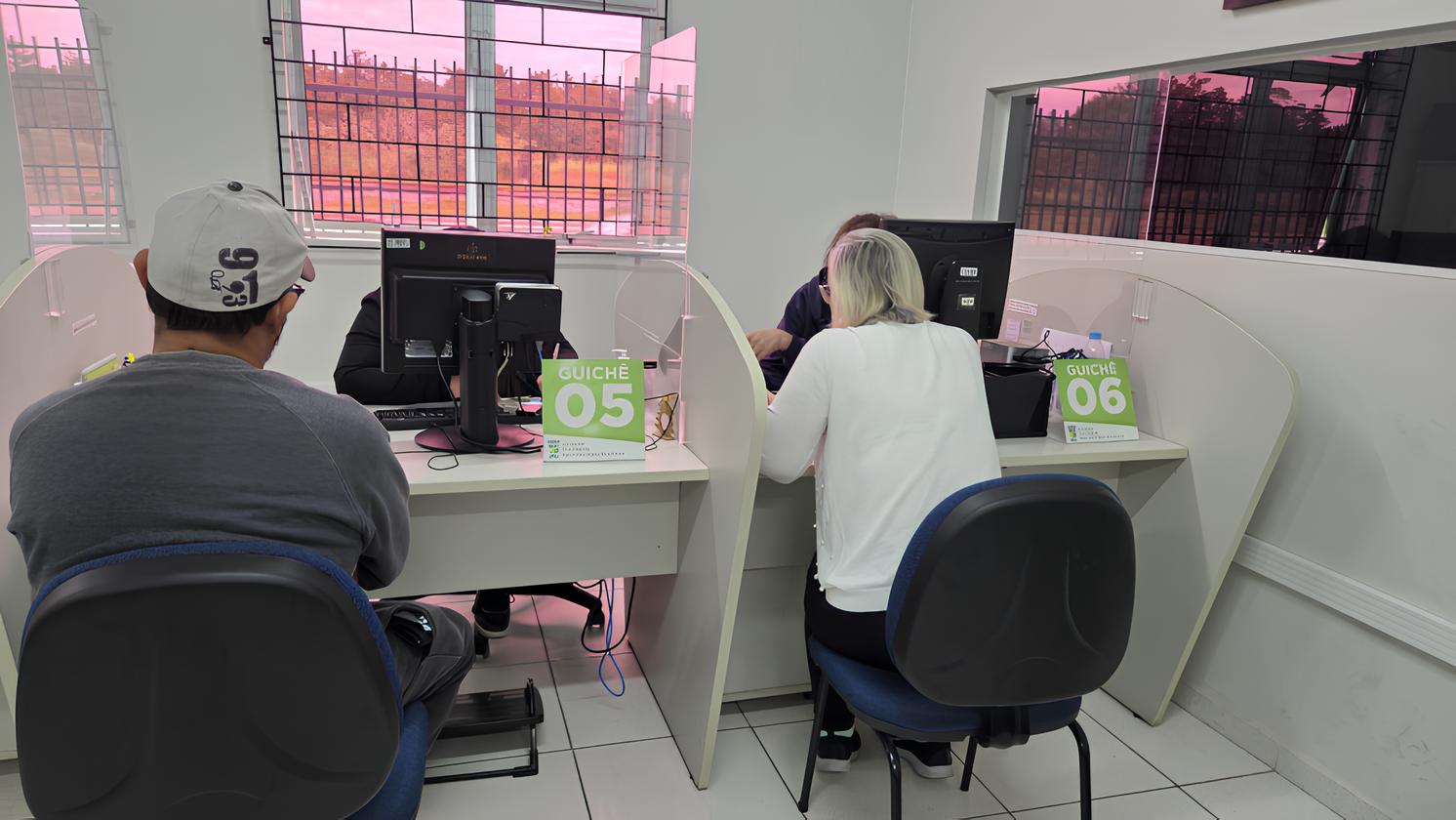 Por Que Pinhais Está Transformando Vidas com 30 Novas Oportunidades de Emprego? 1 Por Que Pinhais Est Transformando Vidas com 30 Novas Oportunidades de Emprego Por Que Pinhais Está Transformando Vidas com 30 Novas Oportunidades de Emprego?
