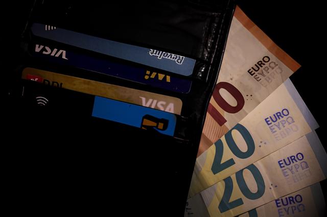 Quando a Vida Dá Lugar ao Legado: O Que Fazer com as Contas Bancárias de um Ente Querido Falecido? 1 Quando a Vida D Lugar ao Legado O Que Fazer com as Contas Banc rias de um Ente Querido Falecido Quando a Vida Dá Lugar ao Legado: O Que Fazer com as Contas Bancárias de um Ente Querido Falecido?