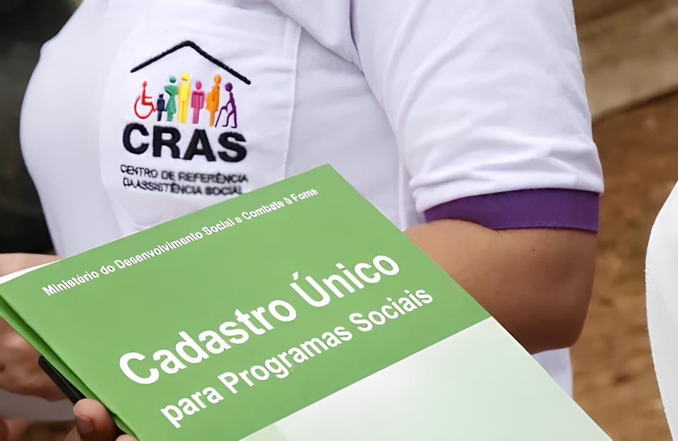 Santa Catarina: O Estado que Transforma Vidas Através do Trabalho e da Inclusão Social 1 Santa Catarina O Estado que Transforma Vidas Atrav s do Trabalho e da Inclus o Social Santa Catarina: O Estado que Transforma Vidas Através do Trabalho e da Inclusão Social