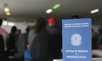 Santos em Alta O Salto de 2 382 Empregos Formais no Primeiro Trimestre de 2025 Uma Hist ria de Resili ncia e Oportunidades Santos em Alta: O Salto de 2.382 Empregos Formais no Primeiro Trimestre de 2025 – Uma História de Resiliência e Oportunidades
