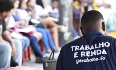 Uma Oportunidade de Transforma o Como o Trabalha Rio Est Mudando Vidas no Complexo da Mar Uma Oportunidade de Transformação: Como o Trabalha Rio Está Mudando Vidas no Complexo da Maré