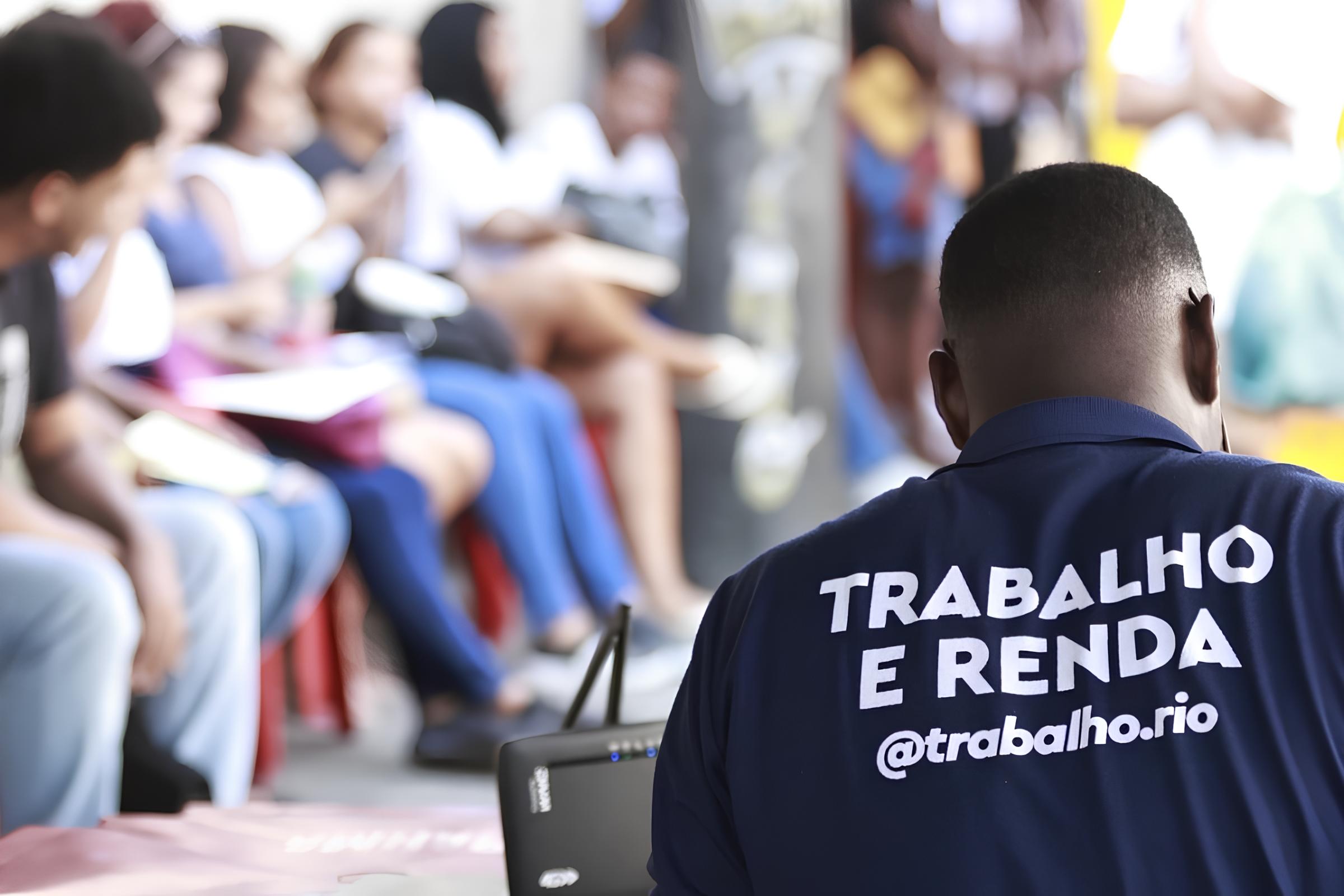 Uma Oportunidade de Transformação: Como o Trabalha Rio Está Mudando Vidas no Complexo da Maré 1 Uma Oportunidade de Transformação: Como o Trabalha Rio Está Mudando Vidas no Complexo da Maré