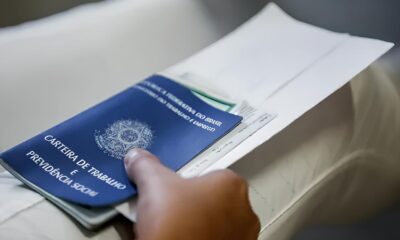 A Jornada Pela Oportunidade Como 2 338 Vagas de Emprego Podem Mudar o Futuro de Milhares A Jornada Pela Oportunidade: Como 2.338 Vagas de Emprego Podem Mudar o Futuro de Milhares