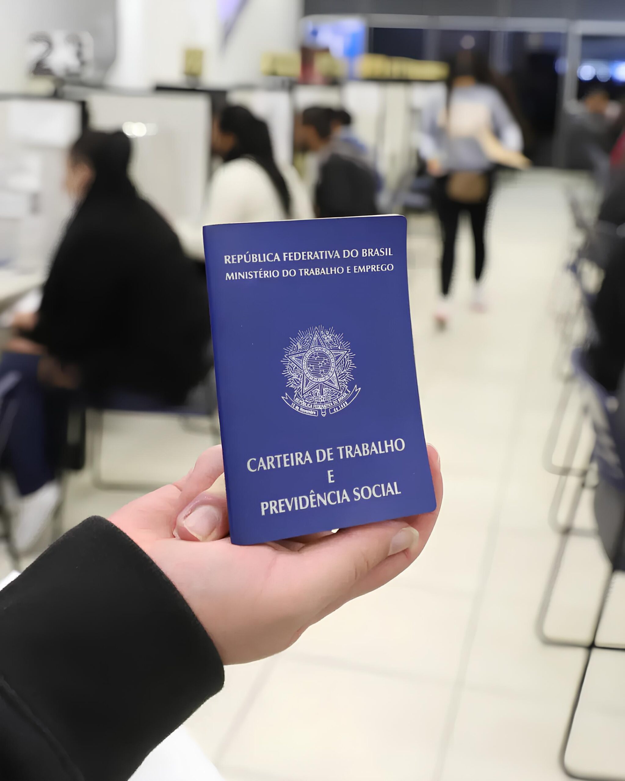 Colombo Promove Mutirão de Emprego no Bairro Mauá: Centenas de Vagas Imediatas e Futuras Oportunidades Transformam Vidas Locais 1 Colombo Promove Mutir o de Emprego no Bairro Mau Centenas de Vagas Imediatas e Futuras Oportunidades Transformam Vidas Locais scaled Colombo Promove Mutirão de Emprego no Bairro Mauá: Centenas de Vagas Imediatas e Futuras Oportunidades Transformam Vidas Locais