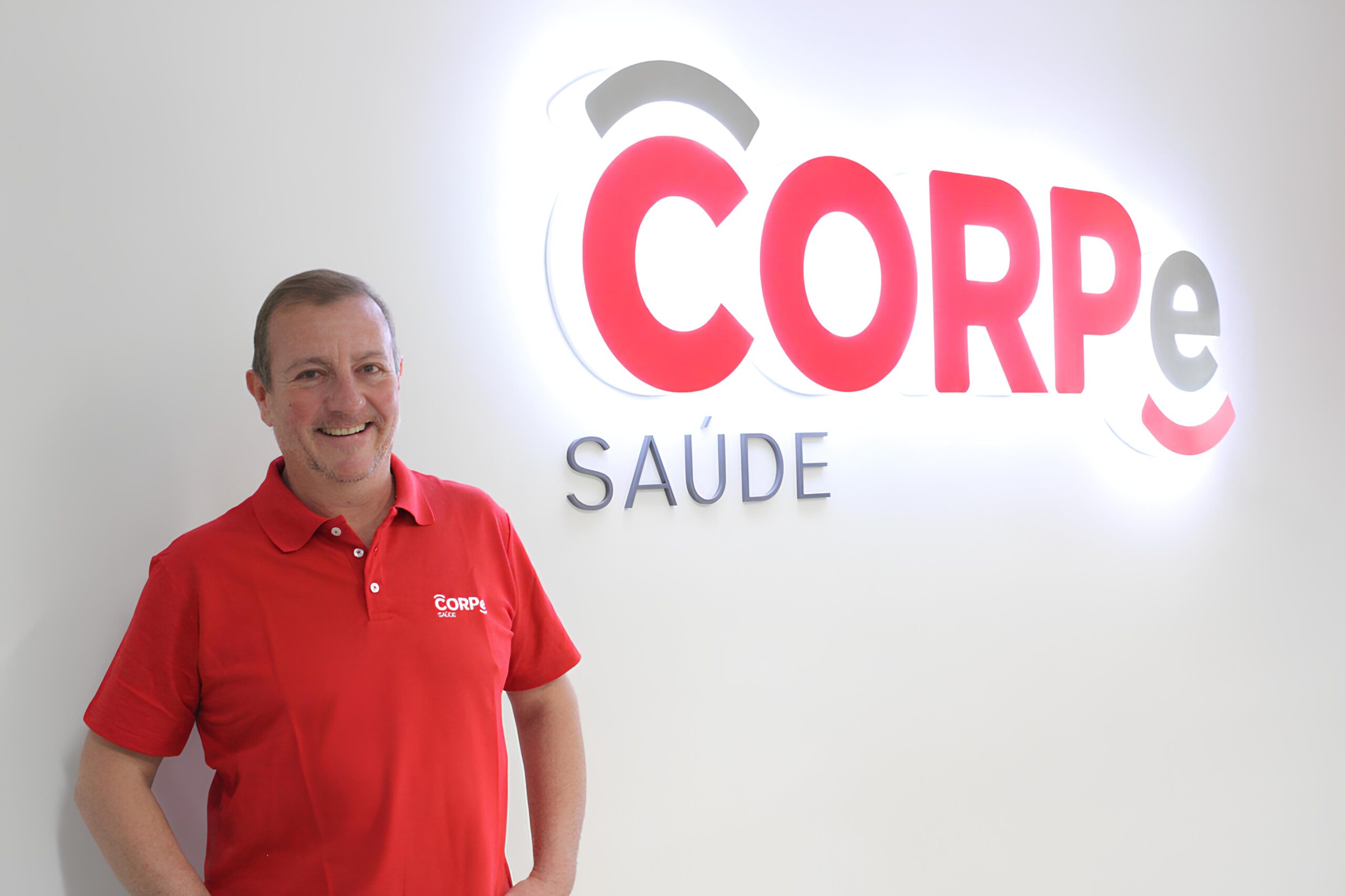 Como a Bradesco Saúde Conquistou Pequenas e Médias Empresas em um Brasil em Expansão 1 Como a Bradesco Sa de Conquistou Pequenas e M dias Empresas em um Brasil em Expans o scaled Como a Bradesco Saúde Conquistou Pequenas e Médias Empresas em um Brasil em Expansão
