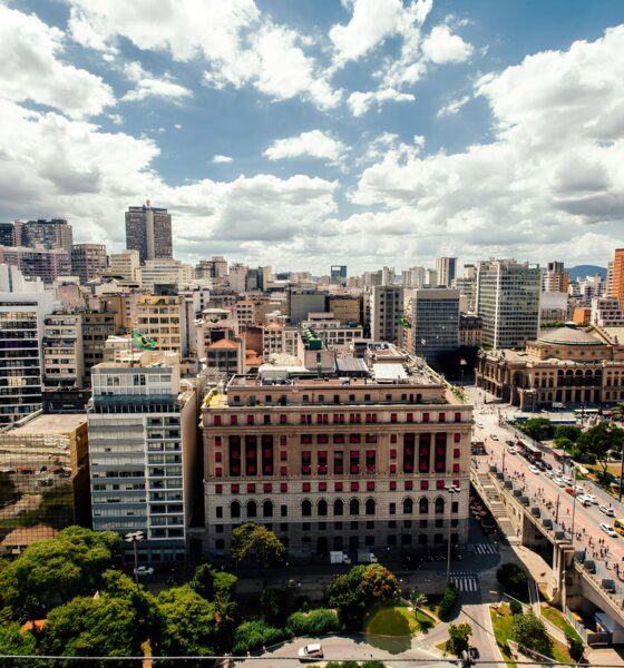 Como a JBS Está Transformando Goiás em um Polo de Oportunidades: Mais de 200 Vagas Abertas 2 Como a JBS Est Transformando Goi s em um Polo de Oportunidades Mais de 200 Vagas Abertas Como a JBS Está Transformando Goiás em um Polo de Oportunidades: Mais de 200 Vagas Abertas