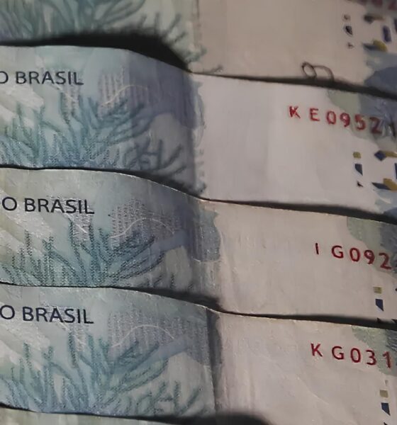 Como a Reviravolta no IOF Pode Impactar Sua Vida Uma Hist ria de Al vio e Desafios Como a Reviravolta no IOF Pode Impactar Sua Vida: Uma História de Alívio e Desafios