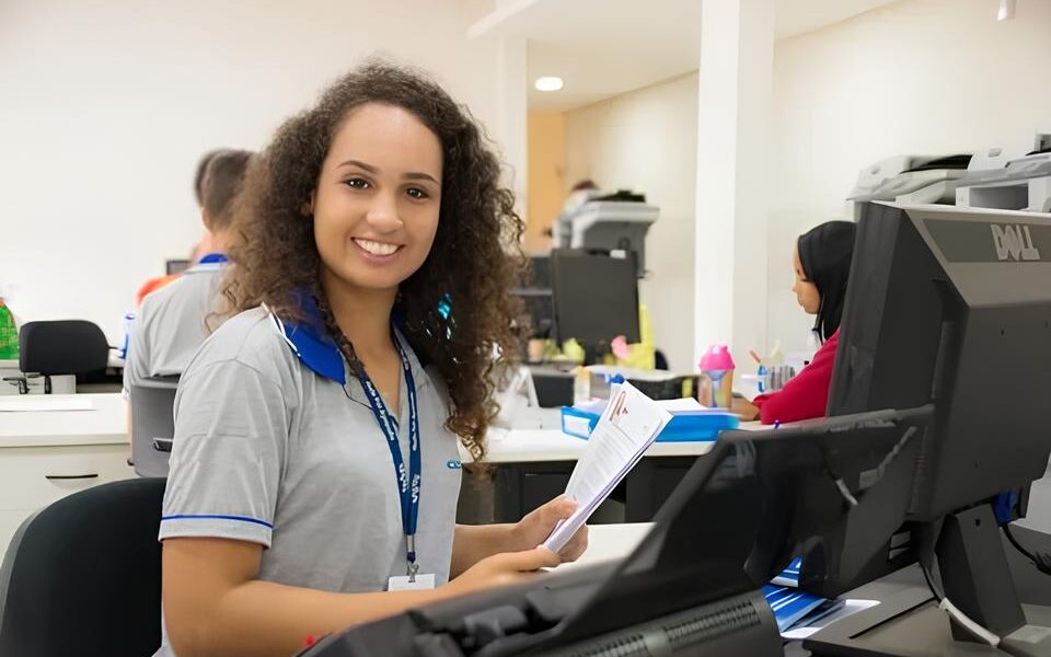 Jovens em Ascens o Como Cabo Verde Est Conquistando o Futuro com Educa o e Emprego Jovens em Ascensão: Como Cabo Verde Está Conquistando o Futuro com Educação e Emprego
