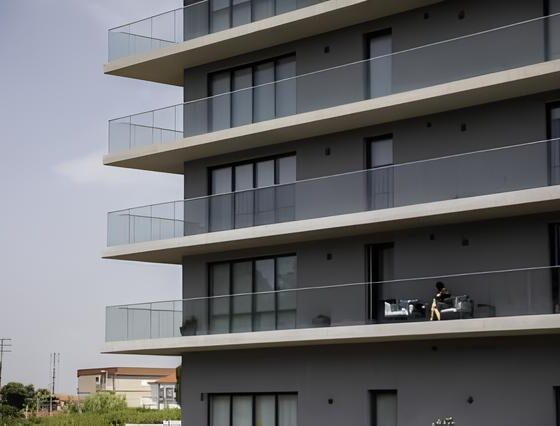 Madeira e Setúbal: O Caso Extraordinário do Boom Imobiliário em Portugal 2 Madeira e Set bal O Caso Extraordin rio do Boom Imobili rio em Portugal Madeira e Setúbal: O Caso Extraordinário do Boom Imobiliário em Portugal