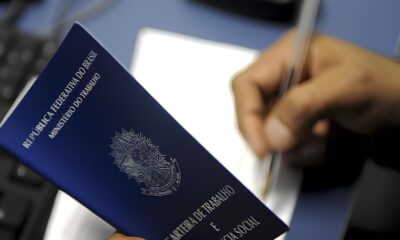 Mais de 890 Vagas de Emprego no Rio de Janeiro Uma Janela Aberta para o Futuro em Tempos de Incerteza Mais de 890 Vagas de Emprego no Rio de Janeiro: Uma Janela Aberta para o Futuro em Tempos de Incerteza