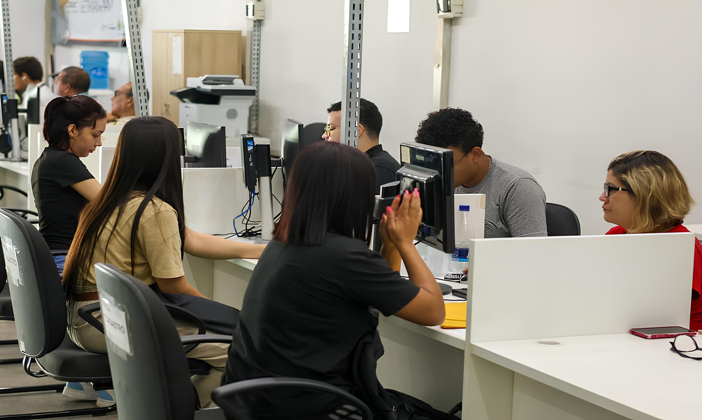 Manaus em Movimento: 207 Vagas de Emprego Abrem Portas para o Futuro em 2025 1 Manaus em Movimento 207 Vagas de Emprego Abrem Portas para o Futuro em 2025 Manaus em Movimento: 207 Vagas de Emprego Abrem Portas para o Futuro em 2025