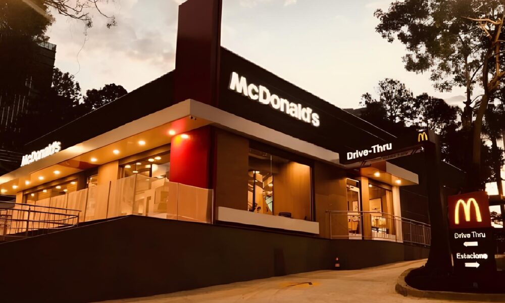 McDonald s no Paran Oferece 50 Vagas de Emprego Sem Exigir Experi ncia Como Garantir a Sua McDonald’s no Paraná Oferece 50 Vagas de Emprego Sem Exigir Experiência: Como Garantir a Sua?
