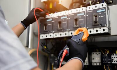 O Caso do Eletricista que Trocou Fios por F Como um Discurso de Chefe Descontrolado Est Mudando o Jogo no Local de Trabalho O Caso do Eletricista que Trocou Fios por Fé: Como um Discurso de Chefe Descontrolado Está Mudando o Jogo no Local de Trabalho