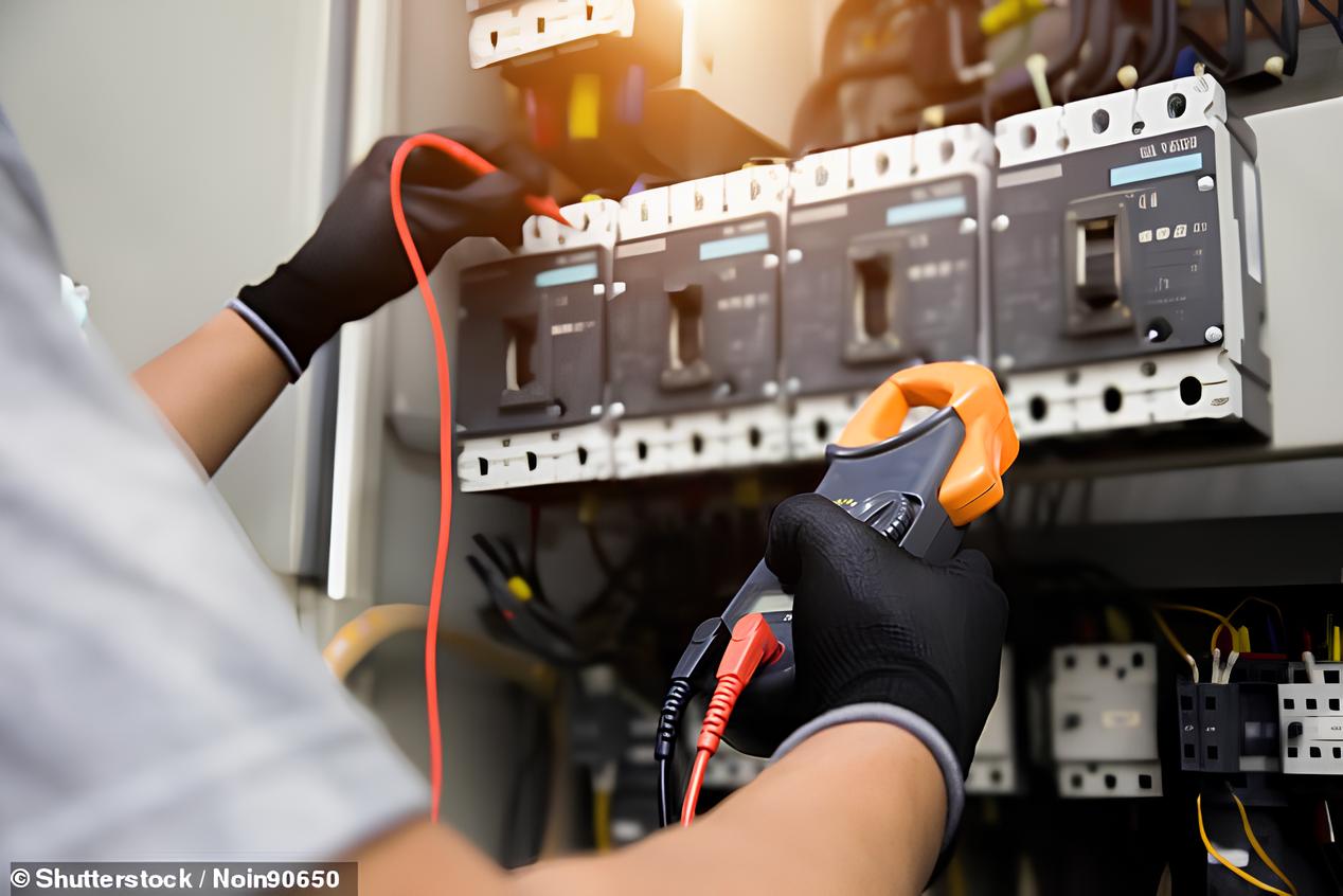 O Caso do Eletricista que Trocou Fios por Fé: Como um Discurso de Chefe Descontrolado Está Mudando o Jogo no Local de Trabalho 1 O Caso do Eletricista que Trocou Fios por F Como um Discurso de Chefe Descontrolado Est Mudando o Jogo no Local de Trabalho O Caso do Eletricista que Trocou Fios por Fé: Como um Discurso de Chefe Descontrolado Está Mudando o Jogo no Local de Trabalho