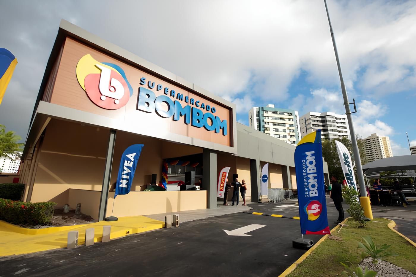 O Impacto Econômico de um Gigante Sergipano: Como o Supermercado Bombom Está Transformando Aracaju 1 O Impacto Econ mico de um Gigante Sergipano Como o Supermercado Bombom Est Transformando Aracaju O Impacto Econômico de um Gigante Sergipano: Como o Supermercado Bombom Está Transformando Aracaju