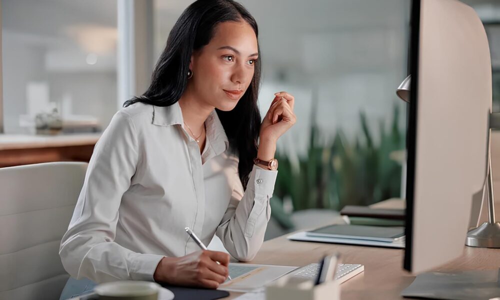 Por Que L deres Precisam Gerenciar a Nova Realidade do Trabalho Duplo em 2025 Por Que Líderes Precisam Gerenciar a Nova Realidade do Trabalho Duplo em 2025?