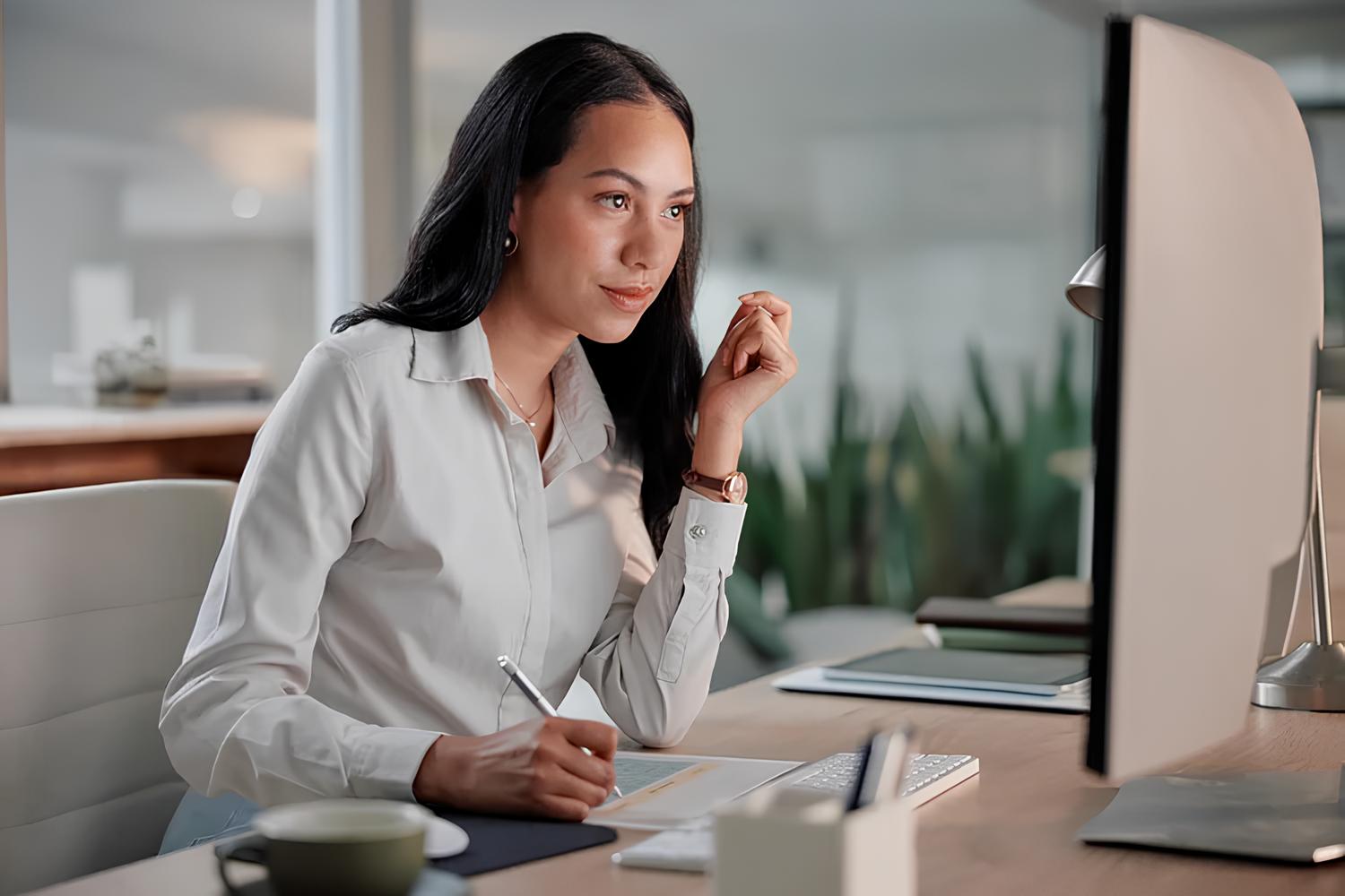 Por Que L deres Precisam Gerenciar a Nova Realidade do Trabalho Duplo em 2025 Por Que Líderes Precisam Gerenciar a Nova Realidade do Trabalho Duplo em 2025?
