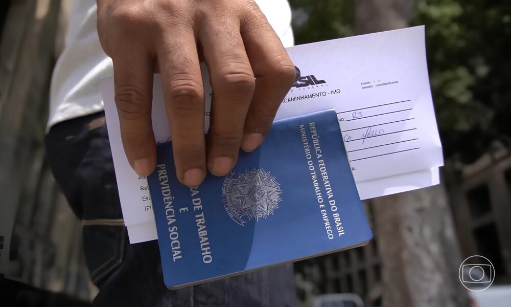 Portas Abertas Como o Mercado de Trabalho no Norte e Noroeste Fluminense Est Transformando Vidas em 2025 Portas Abertas: Como o Mercado de Trabalho no Norte e Noroeste Fluminense Está Transformando Vidas em 2025
