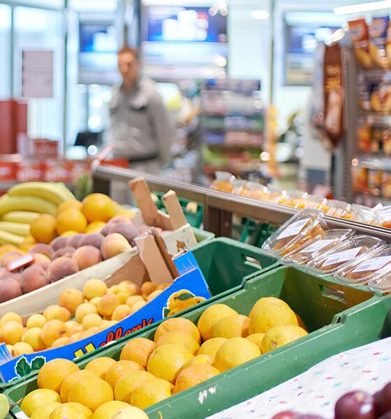 Quando os Supermercados Brasileiros Precisam do Ex rcito para Preencher Vagas O Caso das 350 Mil Oportunidades em Manaus e no Brasil Quando os Supermercados Brasileiros Precisam do Exército para Preencher Vagas: O Caso das 350 Mil Oportunidades em Manaus e no Brasil
