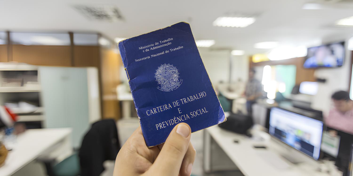 Segunda-feira, 30 de Junho de 2025: Juazeiro do Norte Acorda com 531 Portas Abertas para o Futuro 1 Segunda feira 30 de Junho de 2025 Juazeiro do Norte Acorda com 531 Portas Abertas para o Futuro Segunda-feira, 30 de Junho de 2025: Juazeiro do Norte Acorda com 531 Portas Abertas para o Futuro