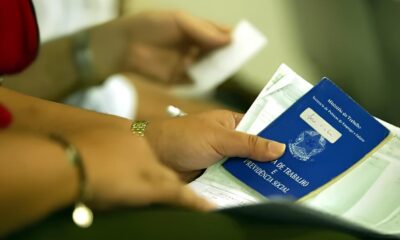 Sem Emprego e Sem Renda Descubra Como o Governo Pode Aliviar Sua Situa o Financeira em 2025 Sem Emprego e Sem Renda? Descubra Como o Governo Pode Aliviar Sua Situação Financeira em 2025