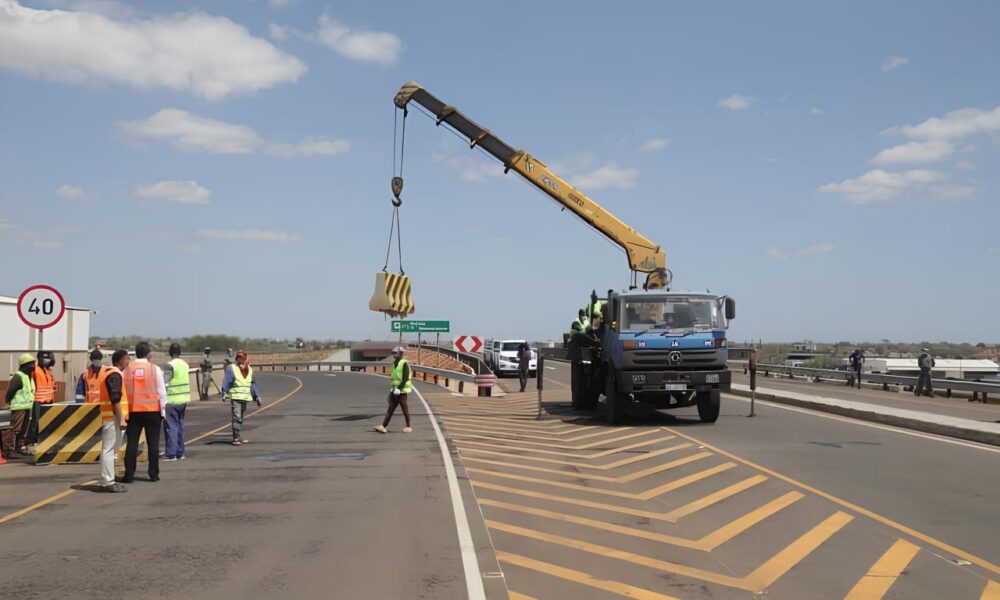 Uma Estrada para o Futuro Como a Reabilita o da N4 Est Redefinindo o Desenvolvimento em Mo ambique Uma Estrada para o Futuro: Como a Reabilitação da N4 Está Redefinindo o Desenvolvimento em Moçambique