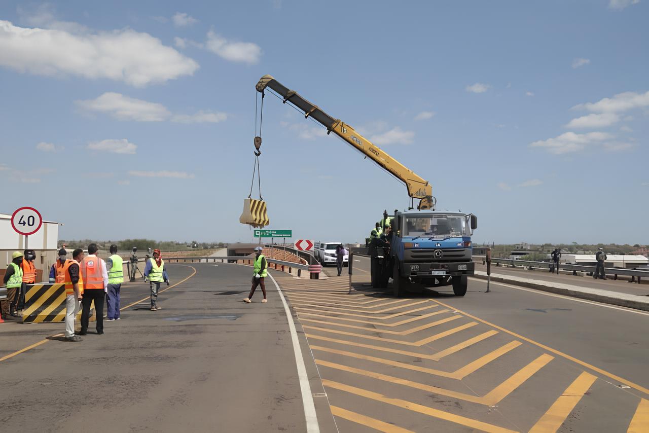 Uma Estrada para o Futuro: Como a Reabilitação da N4 Está Redefinindo o Desenvolvimento em Moçambique 1 Uma Estrada para o Futuro Como a Reabilita o da N4 Est Redefinindo o Desenvolvimento em Mo ambique Uma Estrada para o Futuro: Como a Reabilitação da N4 Está Redefinindo o Desenvolvimento em Moçambique