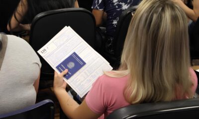 Feir o de Empregos em Curitiba Oferece Mais de 2 400 Vagas Uma Oportunidade nica para Transformar Vidas Feirão de Empregos em Curitiba Oferece Mais de 2.400 Vagas: Uma Oportunidade Única para Transformar Vidas