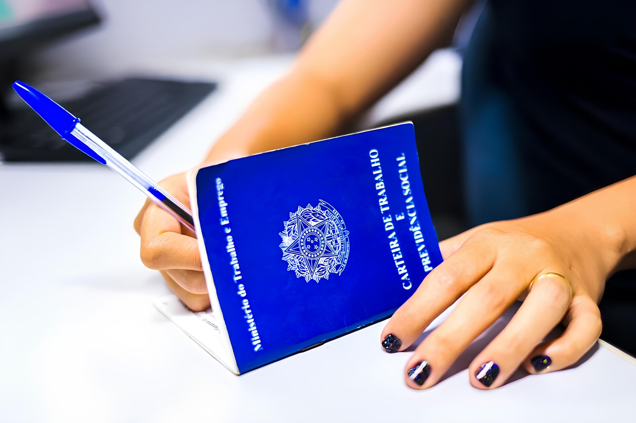 Santa B rbara A Cidade Que Transforma Sonhos em Oportunidades 945 Vagas de Emprego Aguardam Voc scaled Santa Bárbara: A Cidade Que Transforma Sonhos em Oportunidades – 945 Vagas de Emprego Aguardam Você