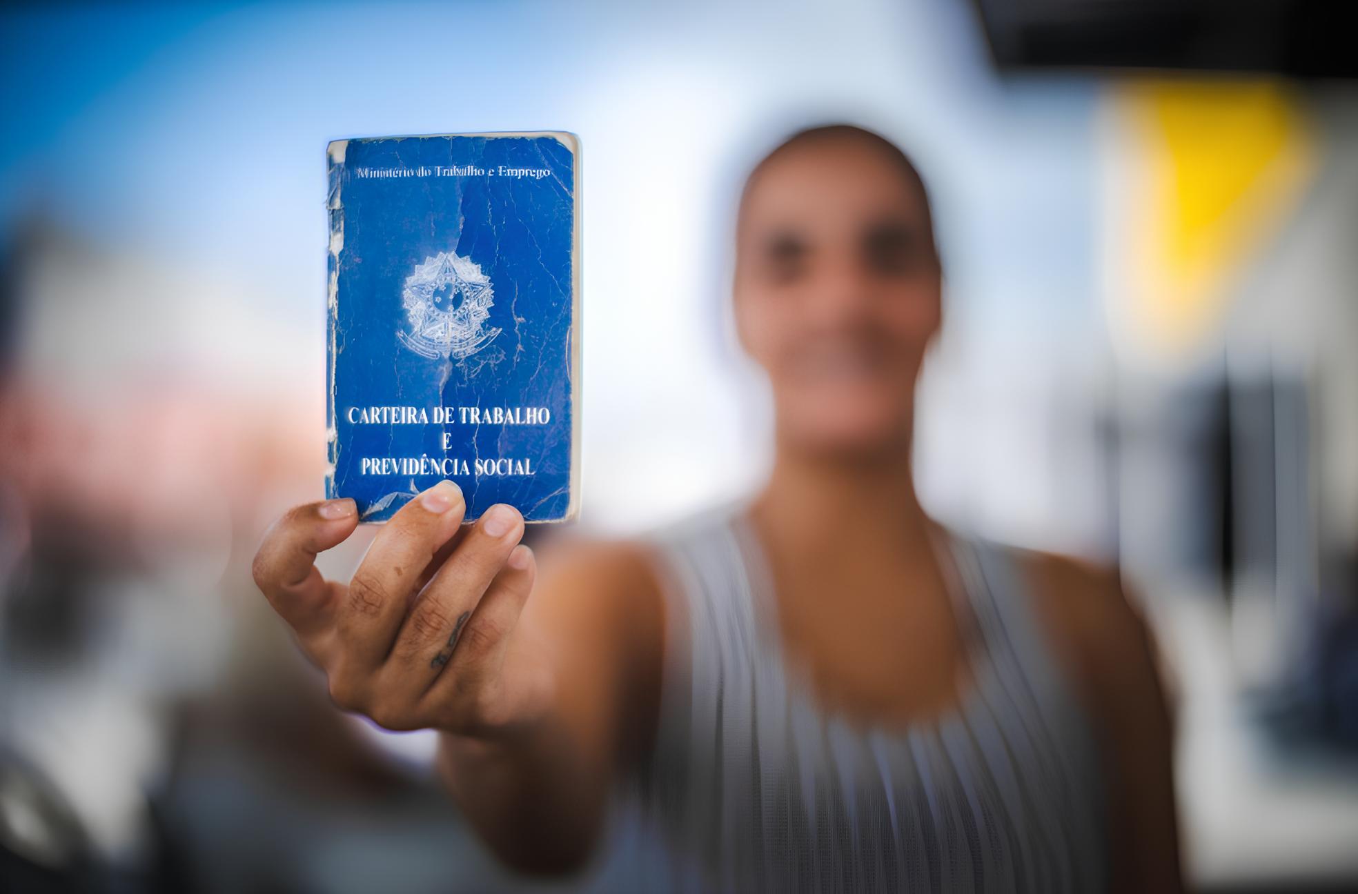 Sertão em Transformação: As 84 Vagas de Emprego Que Podem Mudar o Futuro de Petrolina e Salgueiro 1 Sert o em Transforma o As 84 Vagas de Emprego Que Podem Mudar o Futuro de Petrolina e Salgueiro Sertão em Transformação: As 84 Vagas de Emprego Que Podem Mudar o Futuro de Petrolina e Salgueiro