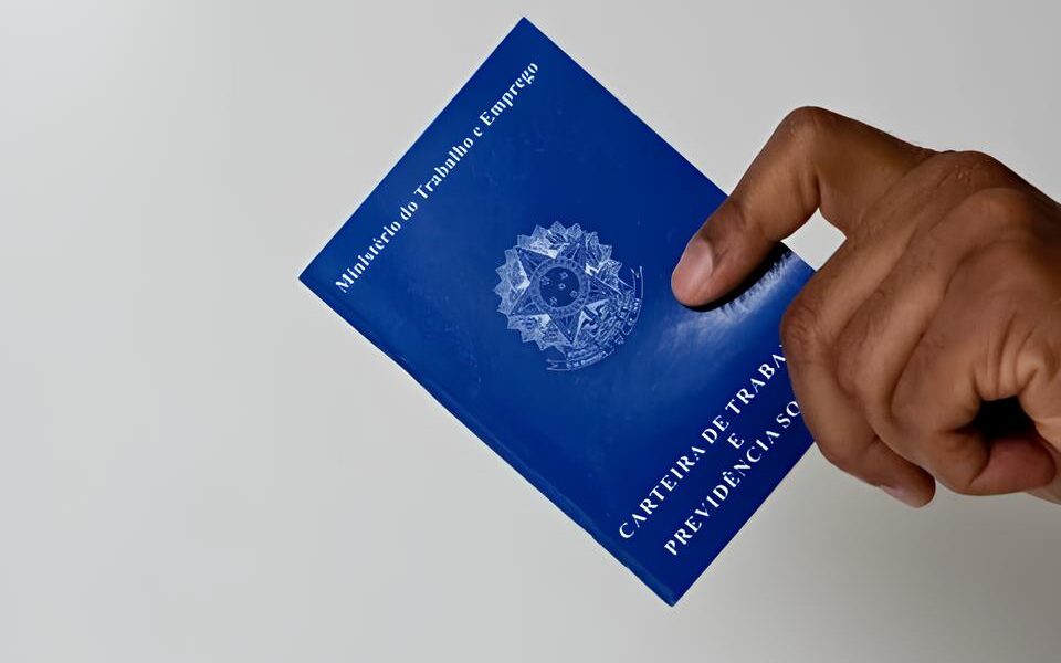 Encontrou Sua Carteira de Trabalho Perdida O MTE Est Com 39 Mil Documentos Esperando Por Voc Encontrou Sua Carteira de Trabalho Perdida? O MTE Está Com 39 Mil Documentos Esperando Por Você