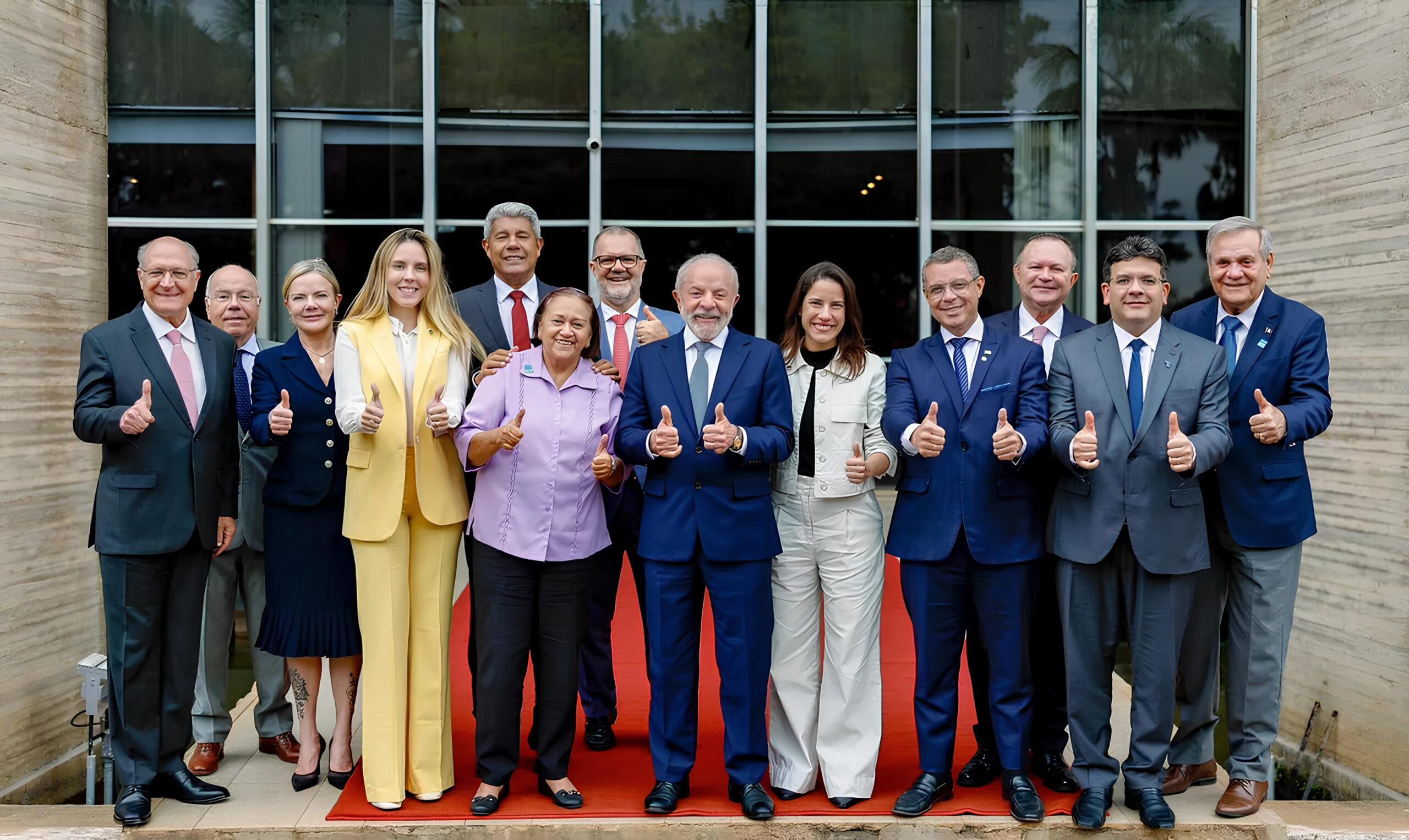 Nordeste Contra o Tarifa o de Trump Como a Regi o Est Enfrentando a Guerra Comercial e Protegendo Empregos scaled Nordeste Contra o Tarifaço de Trump: Como a Região Está Enfrentando a Guerra Comercial e Protegendo Empregos