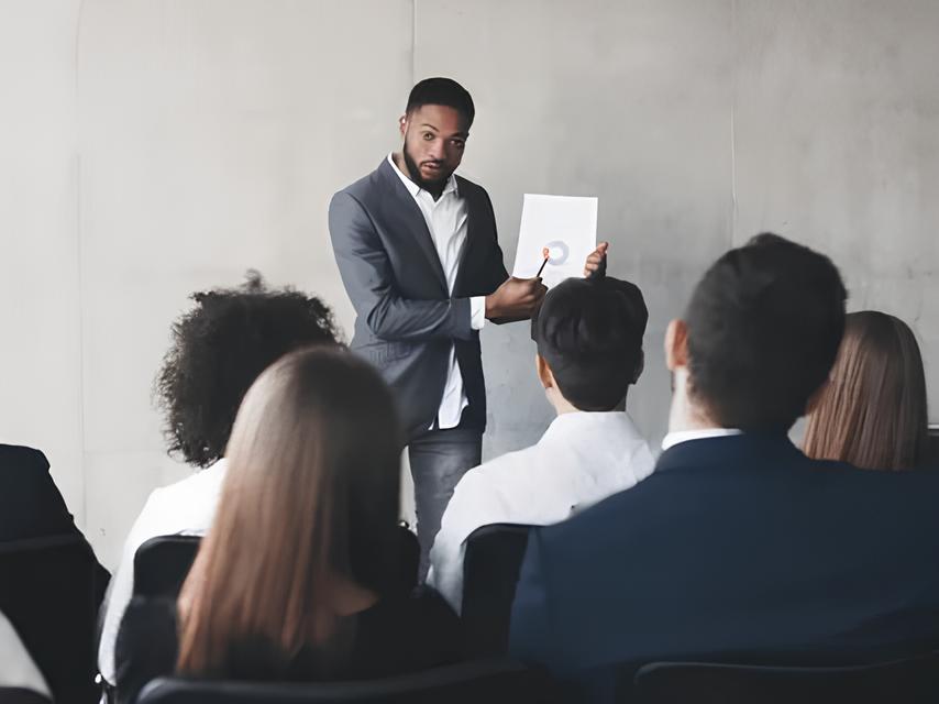 O Futuro Começa Hoje: Como Jovens Alunos Estão Redefinindo o Desenvolvimento Profissional no Grande ABC 1 O Futuro Come a Hoje Como Jovens Alunos Est o Redefinindo o Desenvolvimento Profissional no Grande ABC O Futuro Começa Hoje: Como Jovens Alunos Estão Redefinindo o Desenvolvimento Profissional no Grande ABC