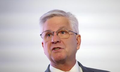 Por Que o Fed Est Sob Press o O Grito de Waller por Cortes de Juros e Seu Impacto no Futuro da Economia Global Por Que o Fed Está Sob Pressão: O Grito de Waller por Cortes de Juros e Seu Impacto no Futuro da Economia Global