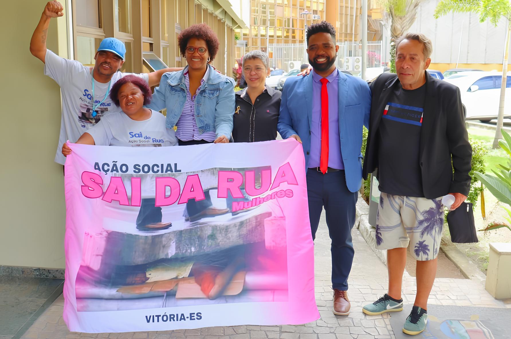 Vitória Faz História: Projeto de Lei Reserva Vagas de Emprego para Pessoas em Situação de Rua e Inspira Debate Nacional 1 Vit ria Faz Hist ria Projeto de Lei Reserva Vagas de Emprego para Pessoas em Situa o de Rua e Inspira Debate Nacional Vitória Faz História: Projeto de Lei Reserva Vagas de Emprego para Pessoas em Situação de Rua e Inspira Debate Nacional