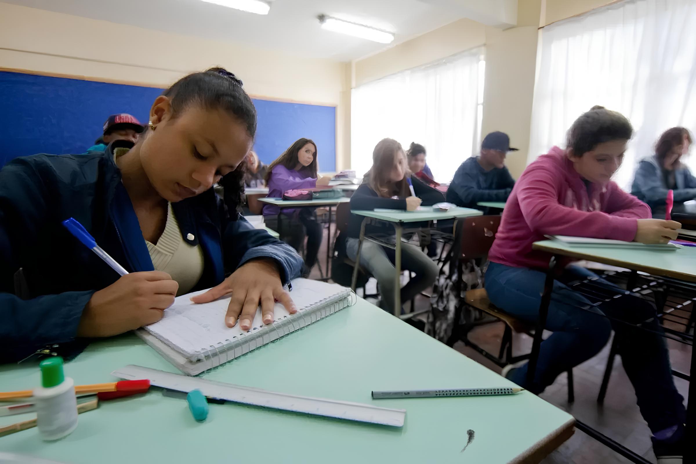 Concurso P blico em S o Jos Uma Oportunidade de Transforma o na Educa o com Sal rios de At R 5 Mil Concurso Público em São José: Uma Oportunidade de Transformação na Educação com Salários de Até R$ 5 Mil!