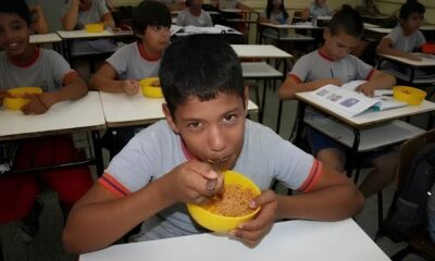 Conex o ao Futuro Como Mato Grosso Luta Contra a Exclus o Digital nas Escolas P blicas Conexão ao Futuro: Como Mato Grosso Luta Contra a Exclusão Digital nas Escolas Públicas