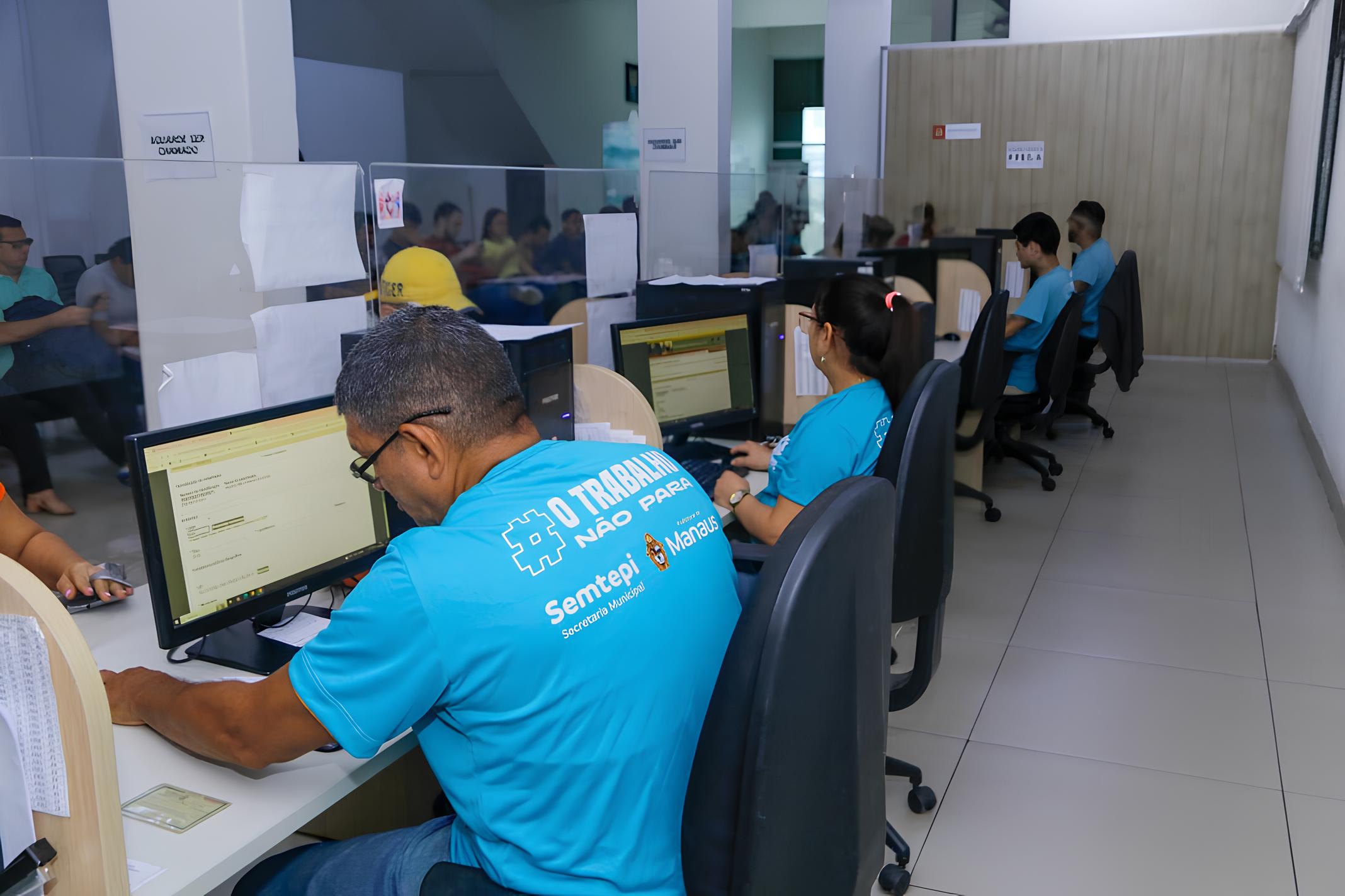 Manaus em Movimento 364 Vagas de Emprego e uma Nova Chance para o Futuro Manaus em Movimento: 364 Vagas de Emprego e uma Nova Chance para o Futuro