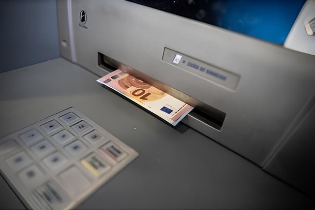 O Caso da Banca Como 225 Milh es de Euros Desapareceram no Limbo Jur dico O Caso da Banca: Como 225 Milhões de Euros Desapareceram no Limbo Jurídico