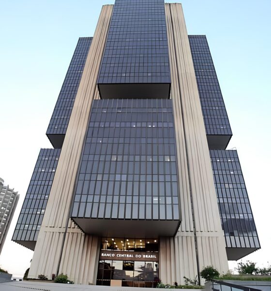 Quem Está Controlando o Banco Central do Brasil? A Captura Silenciosa que Pode Mudar o Futuro da Economia Nacional 2 Quem Est Controlando o Banco Central do Brasil A Captura Silenciosa que Pode Mudar o Futuro da Economia Nacional Quem Está Controlando o Banco Central do Brasil? A Captura Silenciosa que Pode Mudar o Futuro da Economia Nacional